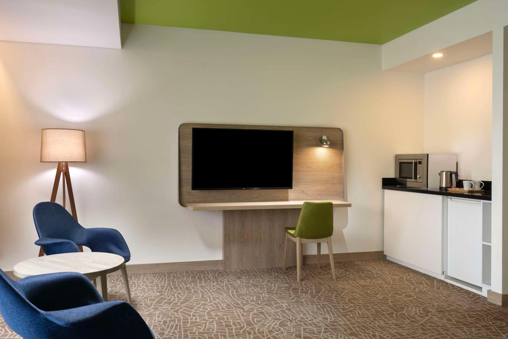 奥达耶里Radisson Airport酒店公园