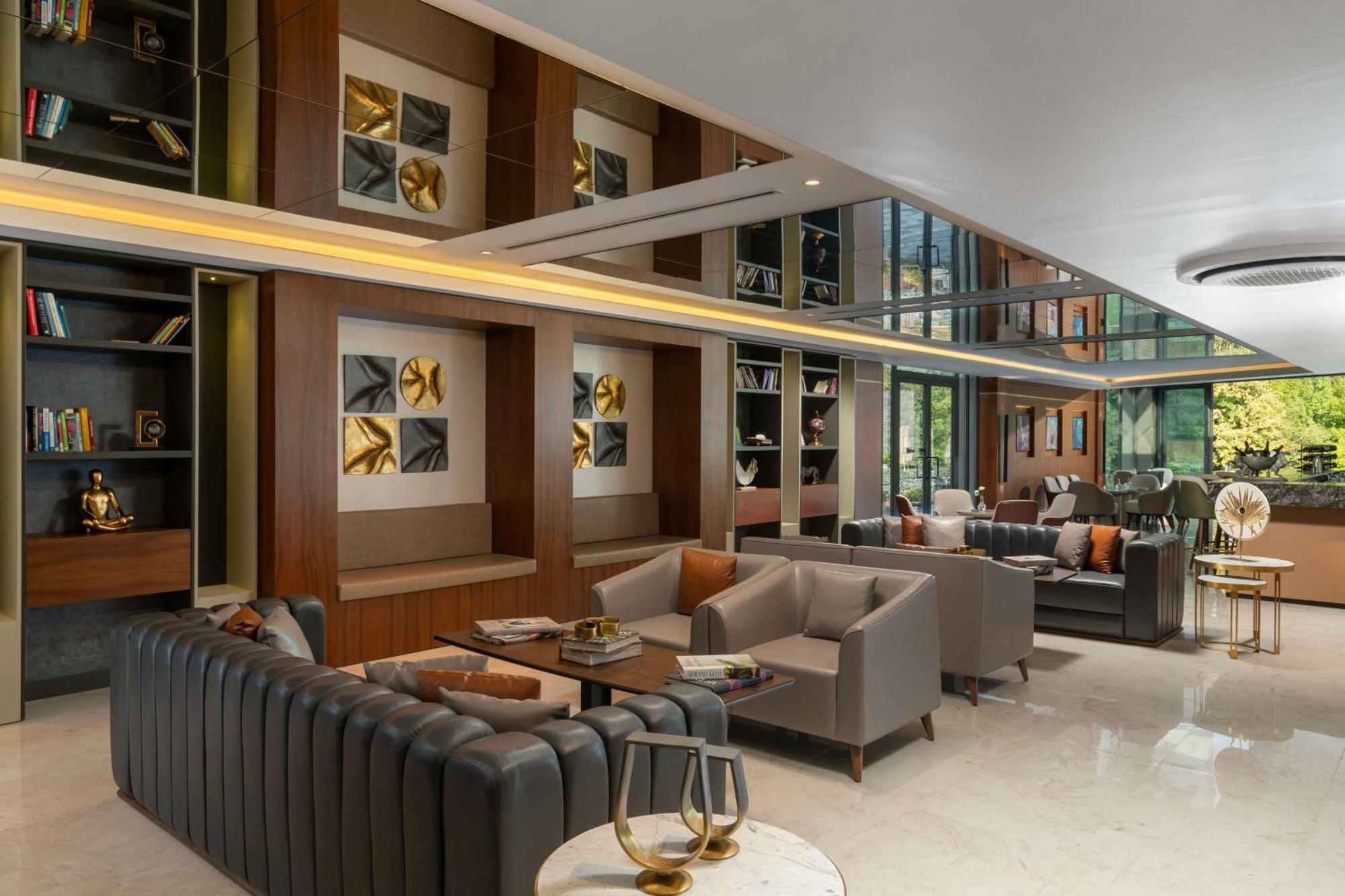 Radisson Airport Odayeri公园