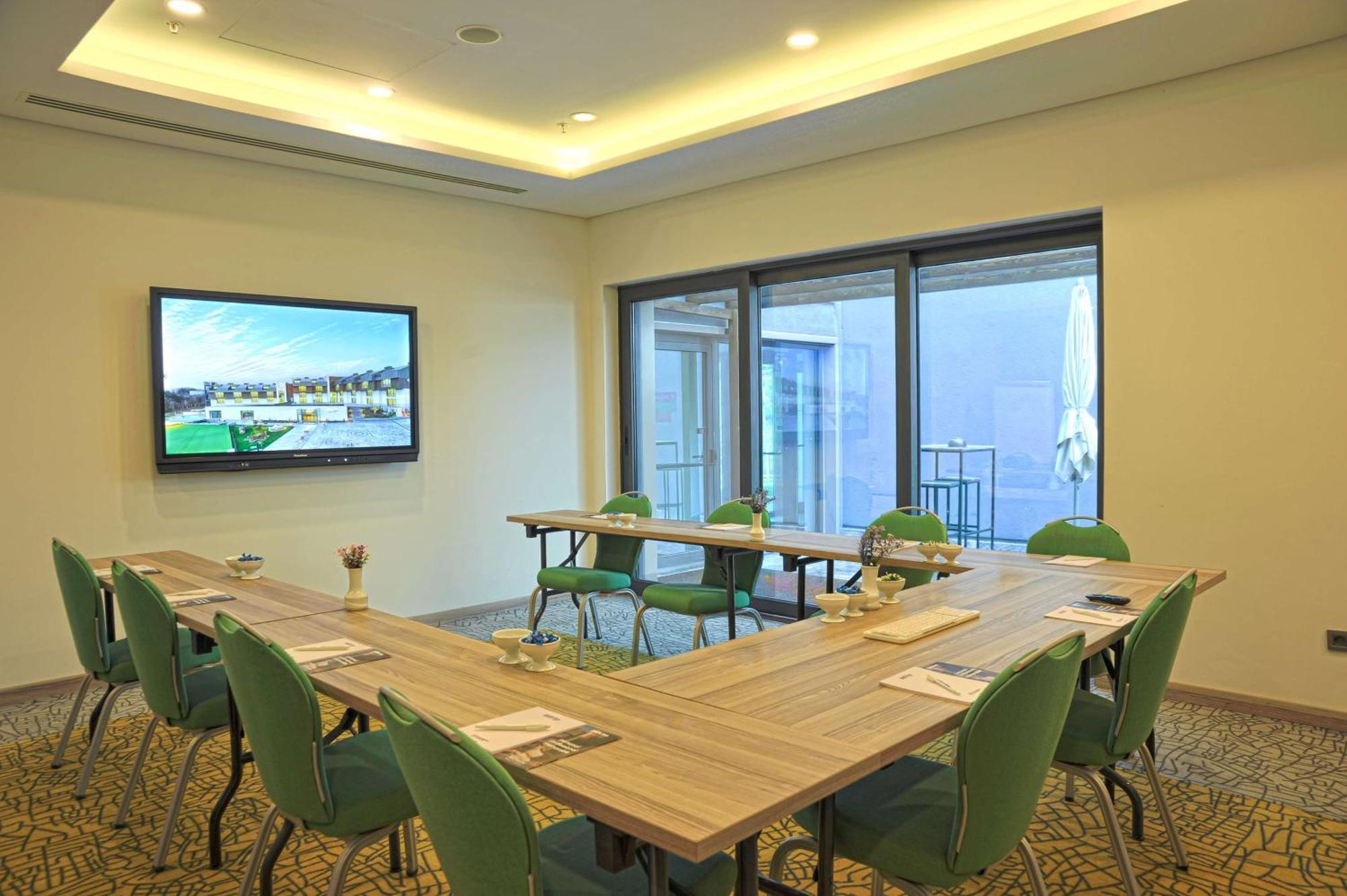 伊斯坦布尔Radisson Airport Odayeri酒店公园